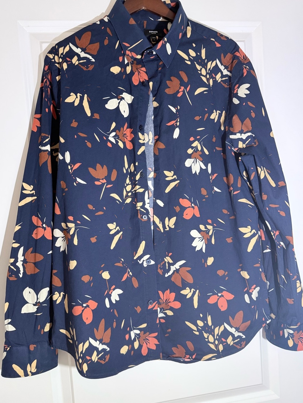Express Navy Floral Button-Down Shirt with Cream & Rust Floral Print